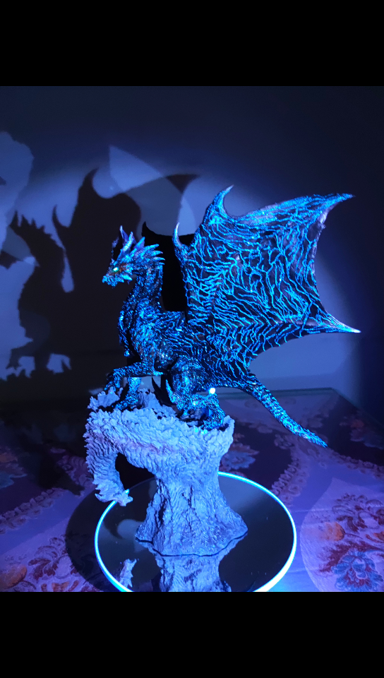 怪物猎人钢龙手办荧光裂纹涂装鉴赏