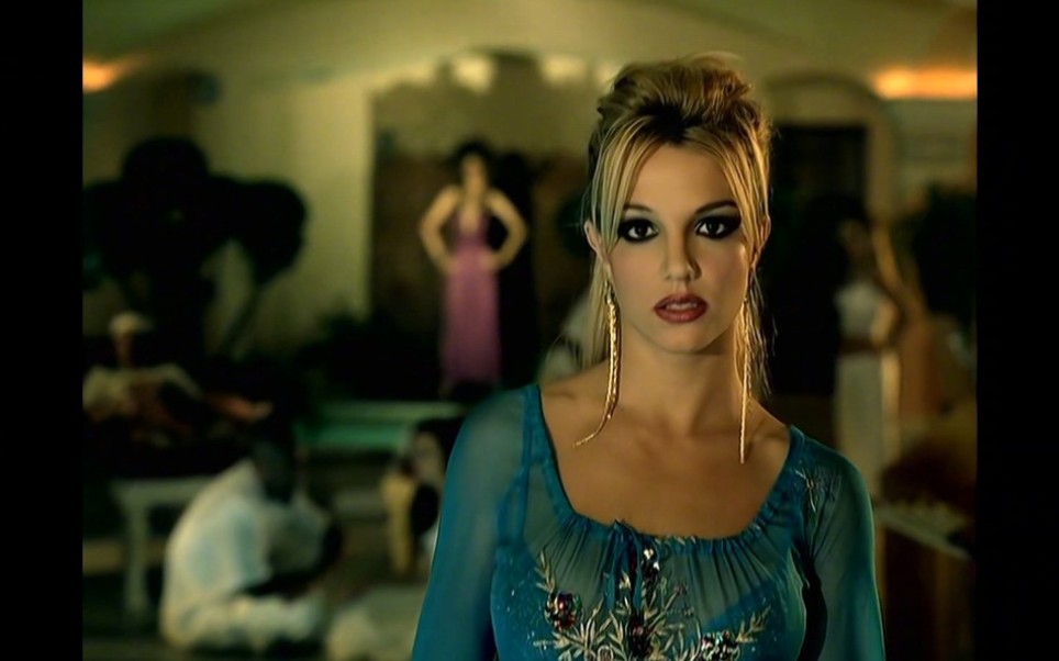 修复版布兰妮britneyspears经典单曲boys4k修复版超清mv释出