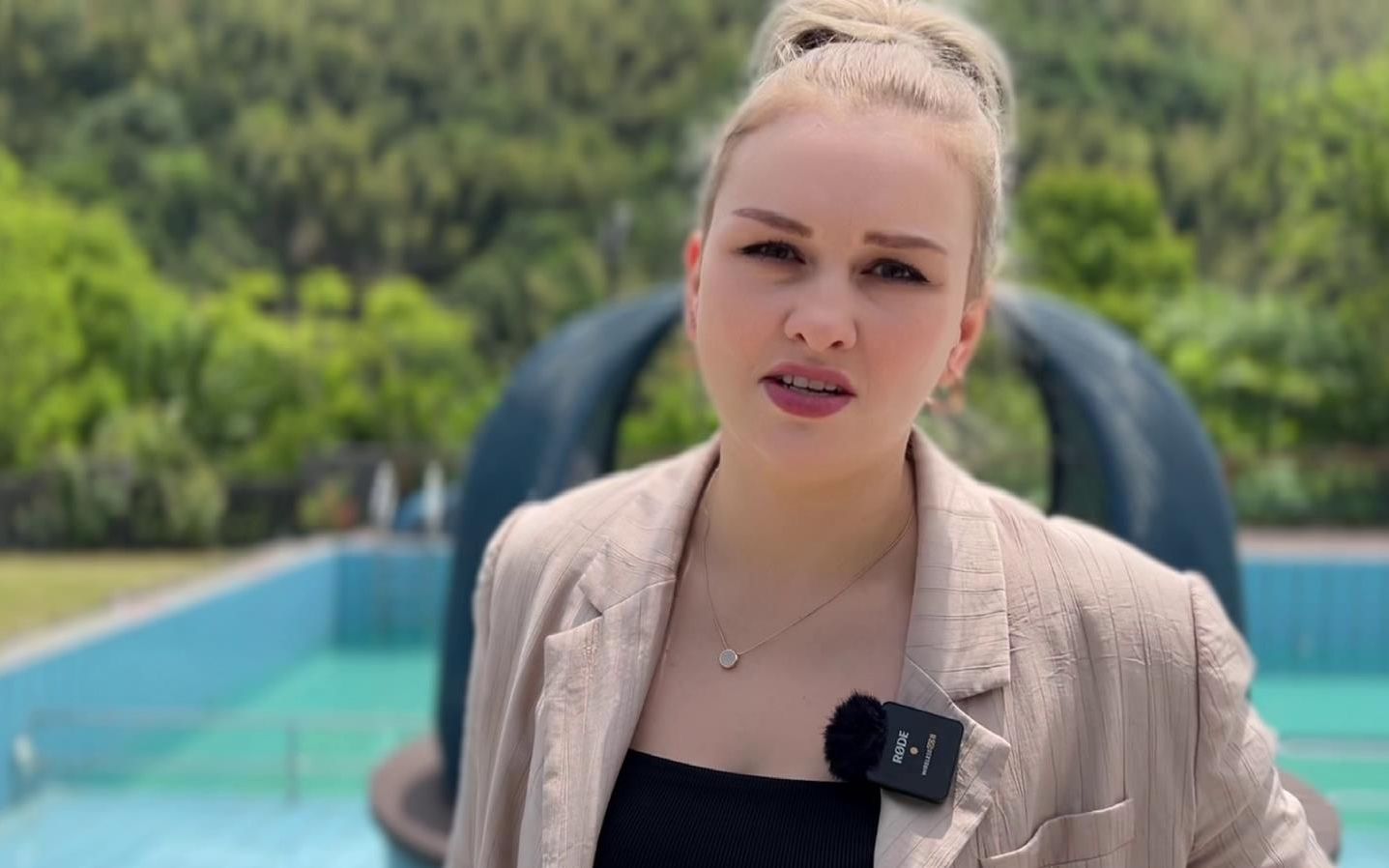 娜塔莎:要想在中国买房,大郎可得加把劲啊