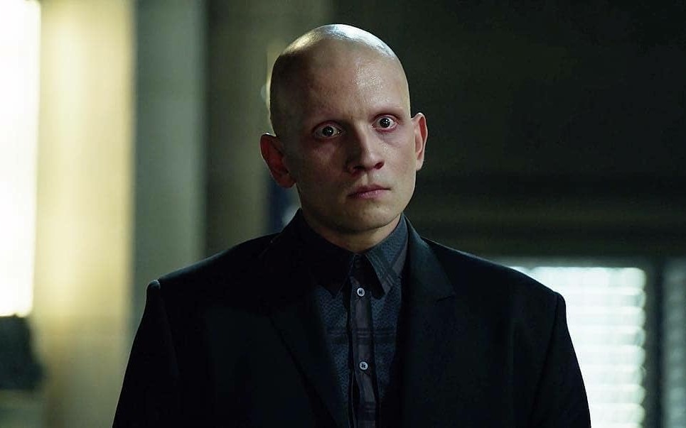 哥谭维克多萨斯victorzsasz太迷人了