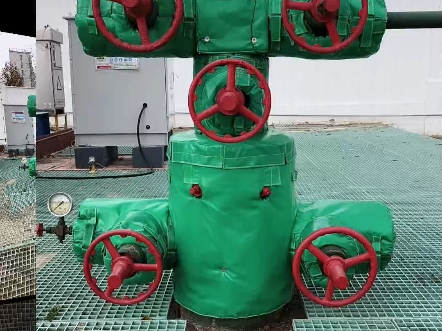 油田油井采油树阀门保温套