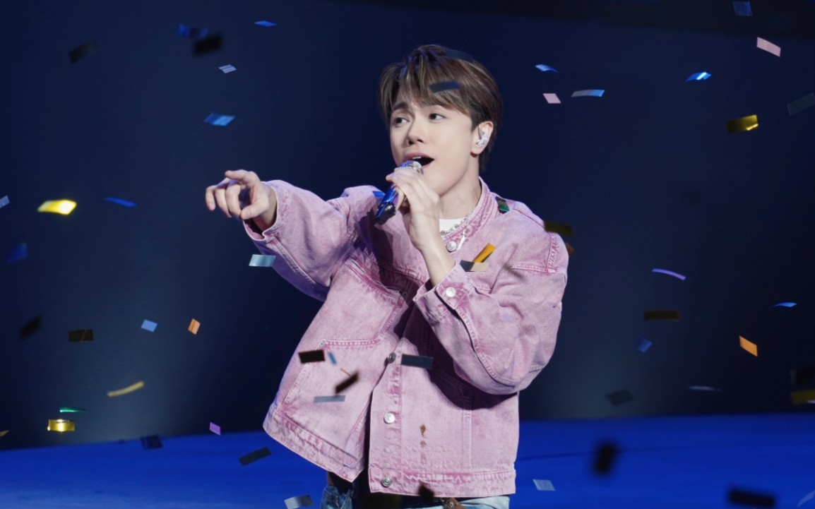 惊喜曲!张敬轩澳门演唱会《罗宾》live,超级卖力演唱征服全场观众