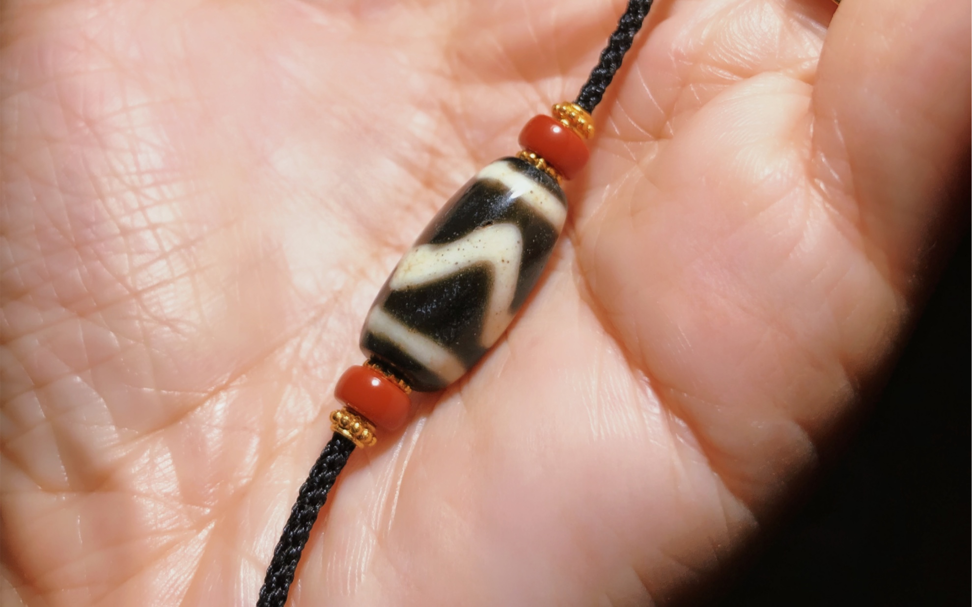 解锁小虎牙天珠项链的编结方法_哔哩哔哩_bilibili