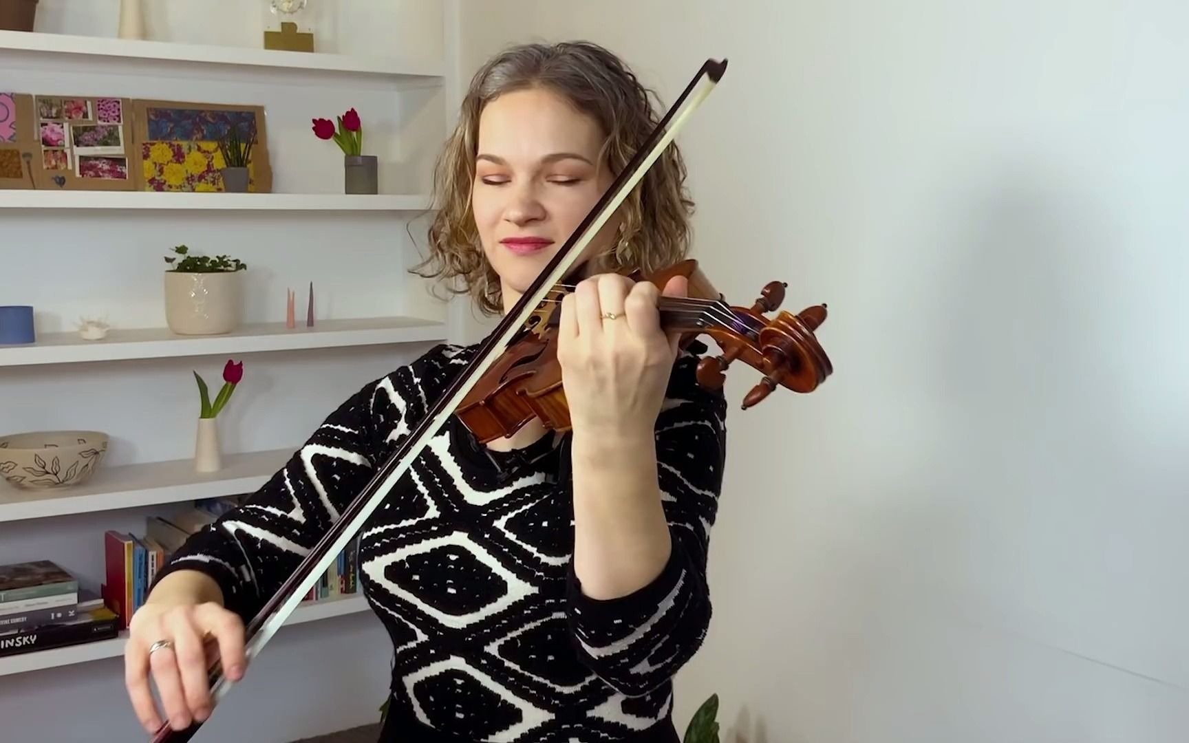 [图]希拉里·哈恩带你进入普罗科菲耶夫第一小提琴协奏曲的世界