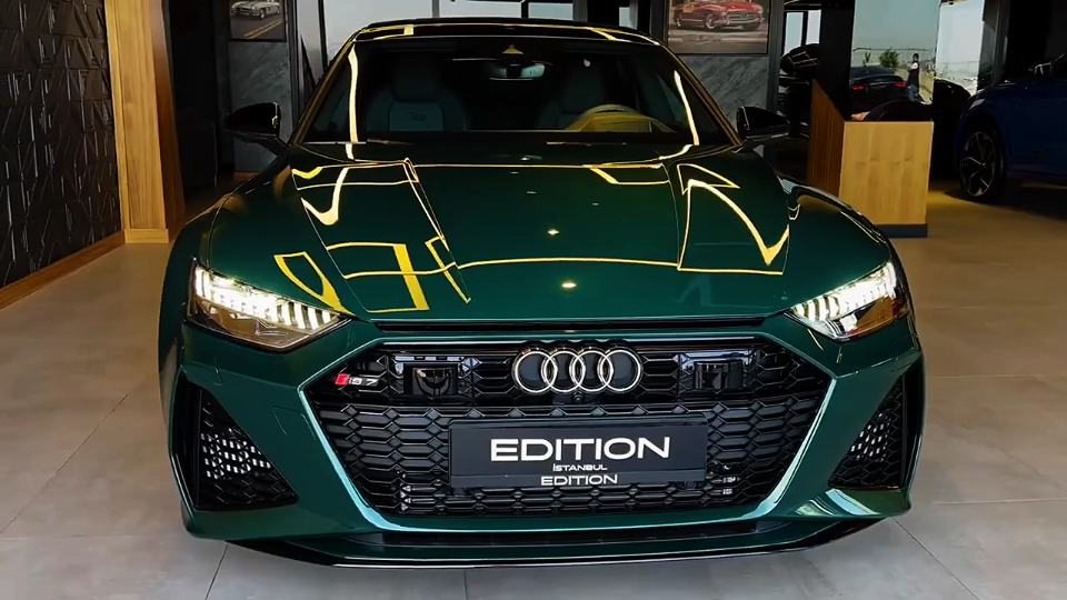 活动  2022款奥迪rs7 高清展示!