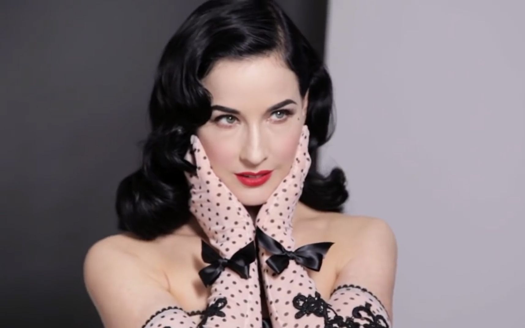 Dita Von Teese《Sorbet》 杂志<与蒂塔同床>幕后拍摄花絮哔哩哔哩bilibili