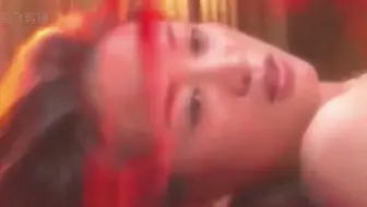 小鲜肉爱上少妇发起猛攻，干柴烈火空虚少妇无力抗拒