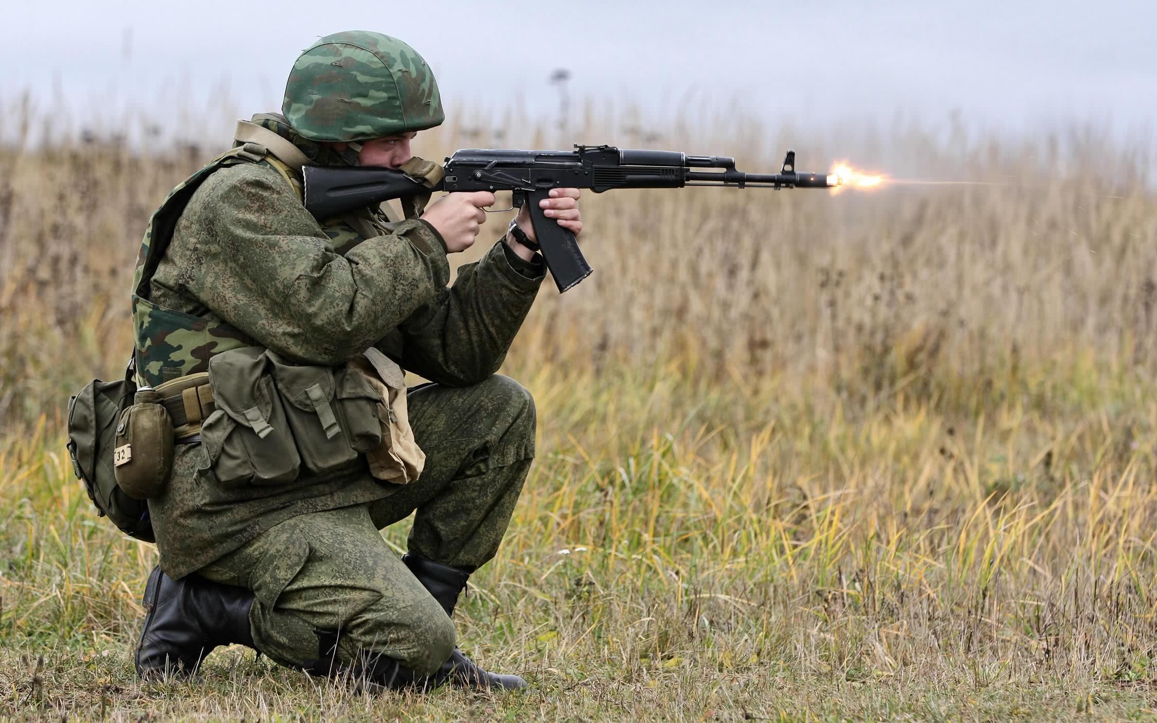 【squad】俄军小队突击加拿大火力阵地_战术小队