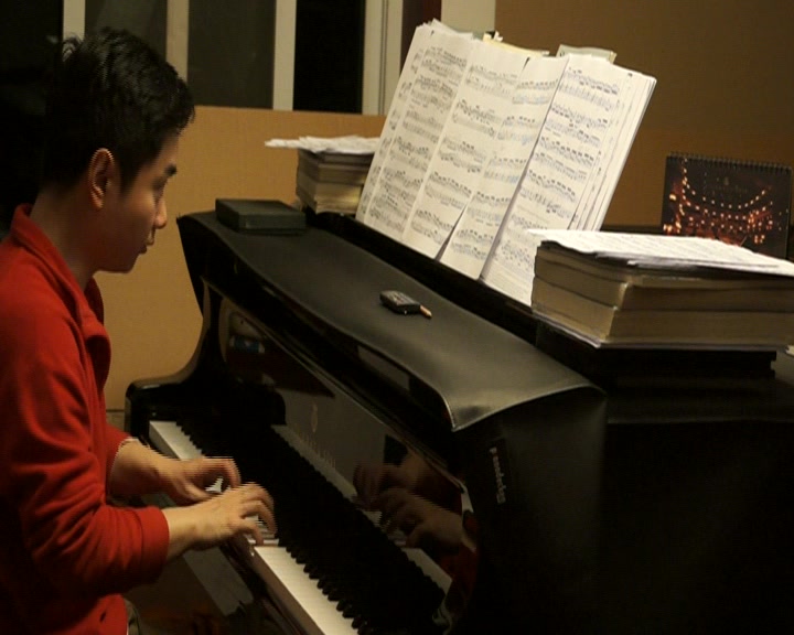 巴赫《德国组曲》第三《帕蒂塔》5.滑稽曲 bwv827