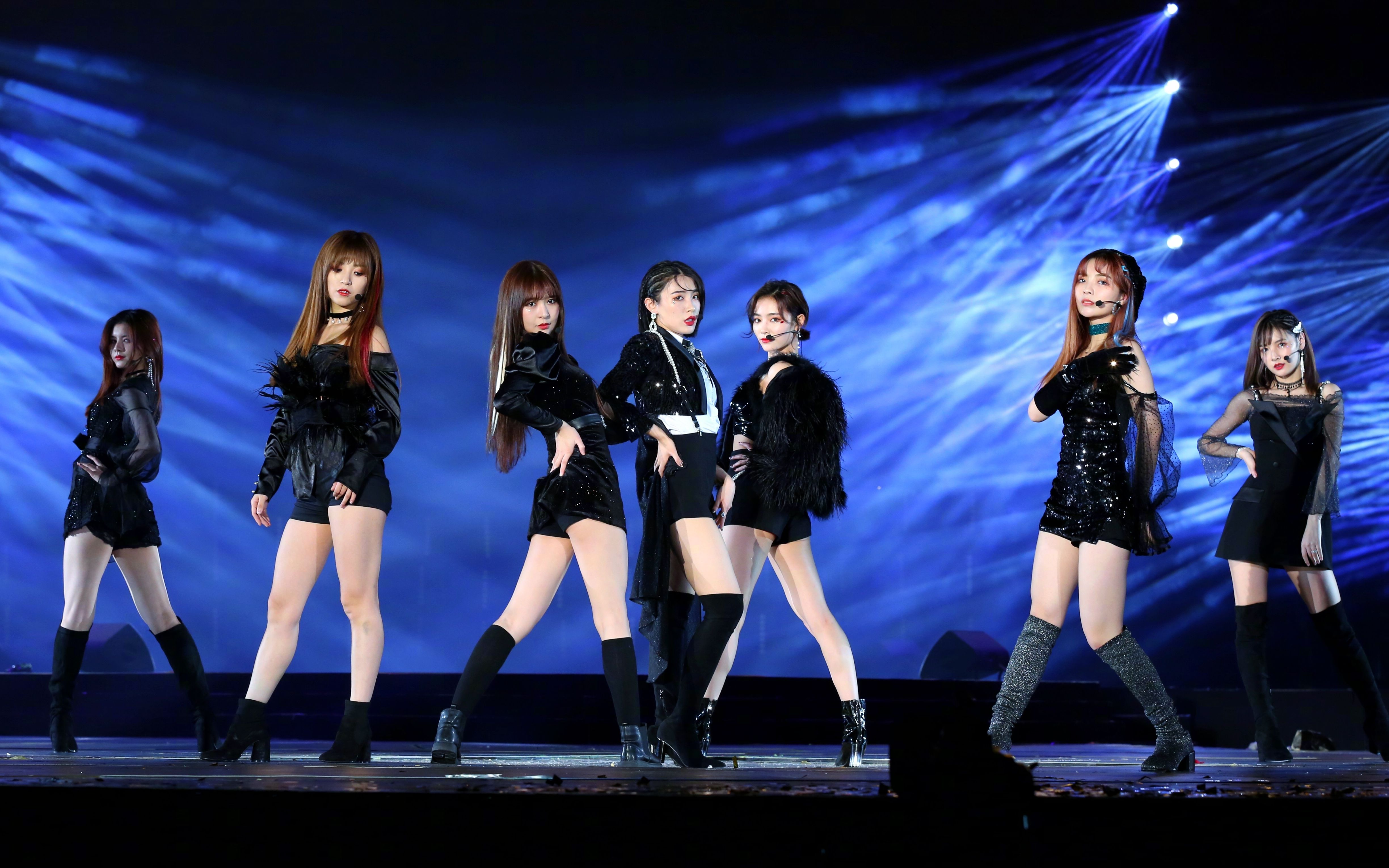 饭拍2019 b50 7senses 天鹅(swan)_哔哩哔哩 (゜-゜)つロ 干杯~-bili