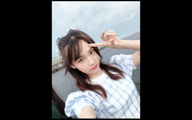 戴萌直播里的刘力菲20190820