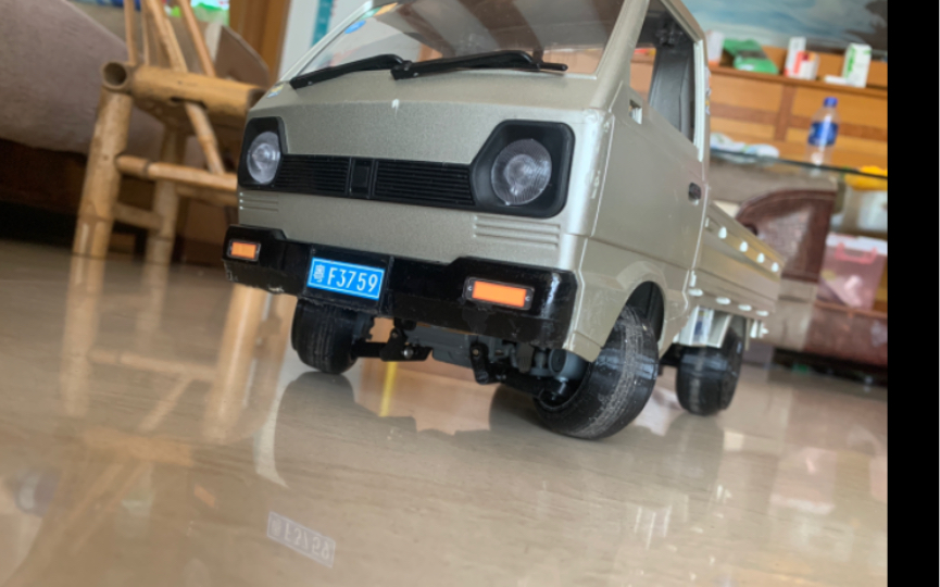 顽皮龙小货车d12加小飞象遥控器就能漂移