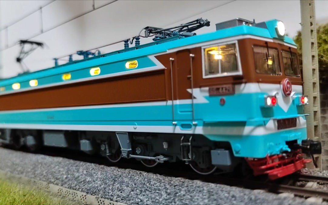 【火车模型】1435火车模型出品韶山三型电力机车重置数码音效测评