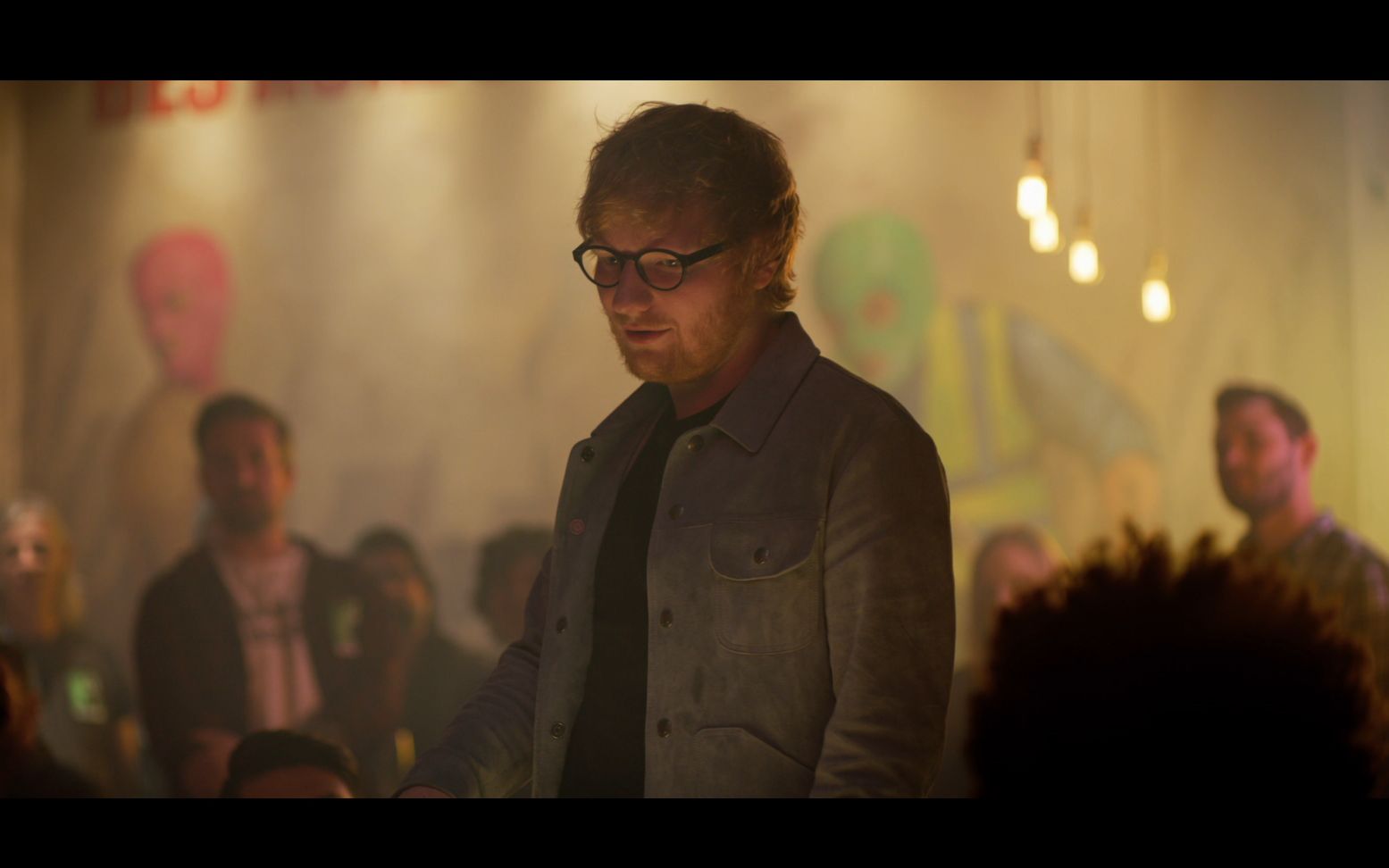 [图]电影《昨日奇迹》原声 Ed Sheeran VS Himesh Patel - The Long & Winding Road