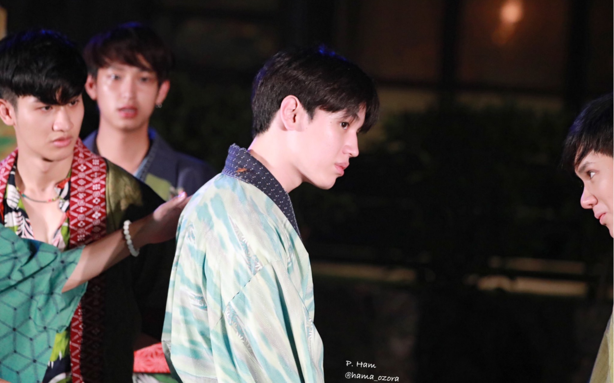 taynewbf身上的虫子只能我来赶