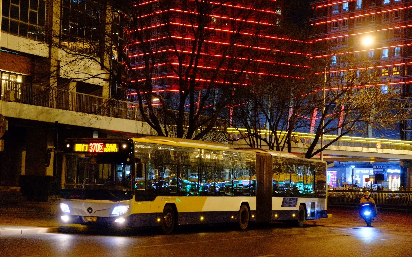 北京公交2012批次18米大通道拍摄合集