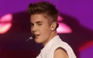 下载视频: 【Justin Bieber】 2012维多利亚的秘密现场 - Beauty and a Beat