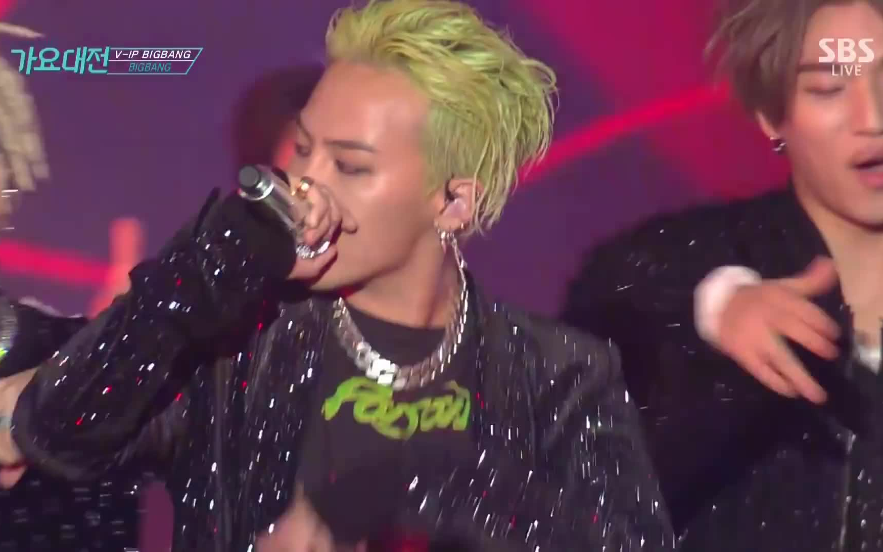 [图][1080P]【BIGBANG】'LAST DANCE + FXXK IT + BANG BANG BANG' 2016SBS歌谣大战 LIVE现场舞台