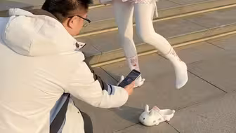 拖鞋转场怎么拍