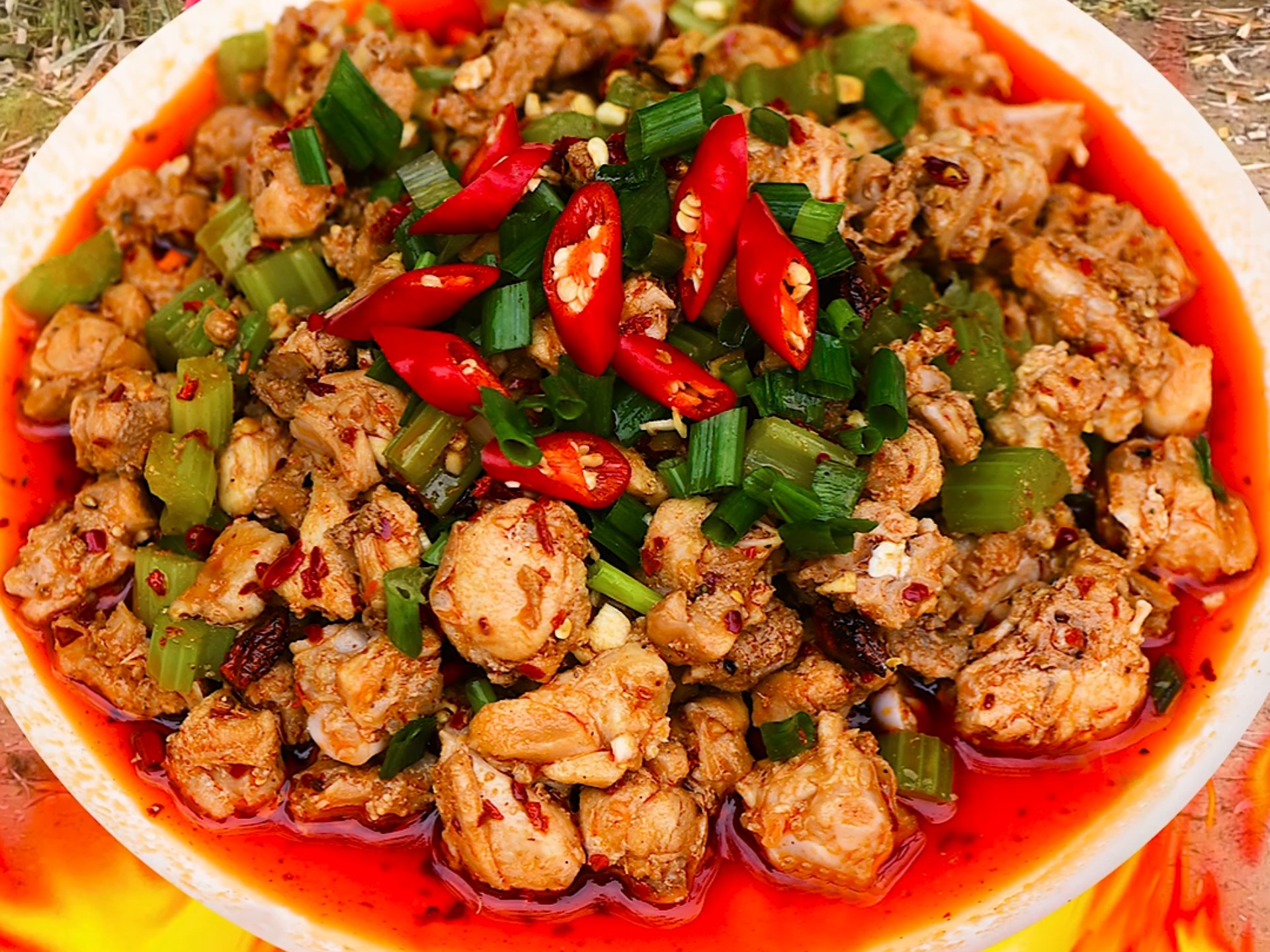 今天做的是麻辣鲜香的兔丁