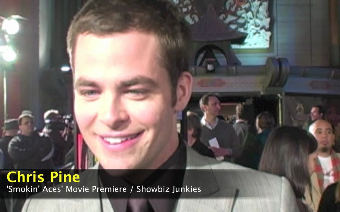 [图]2006《五路追杀令》首映红毯采访 Chris Pine Interview - Smokin' Aces