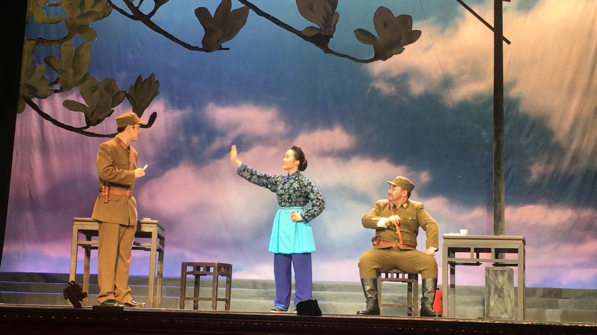 江紫珊 杨扬 谢钦