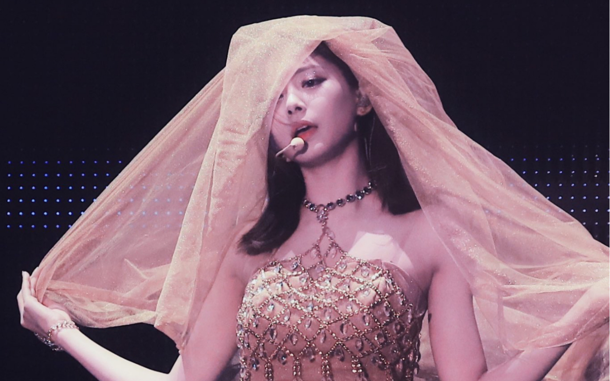 【周子瑜】 "Ⅲ"世巡首尔场d2 "1, 3, 2"竖版直拍211226