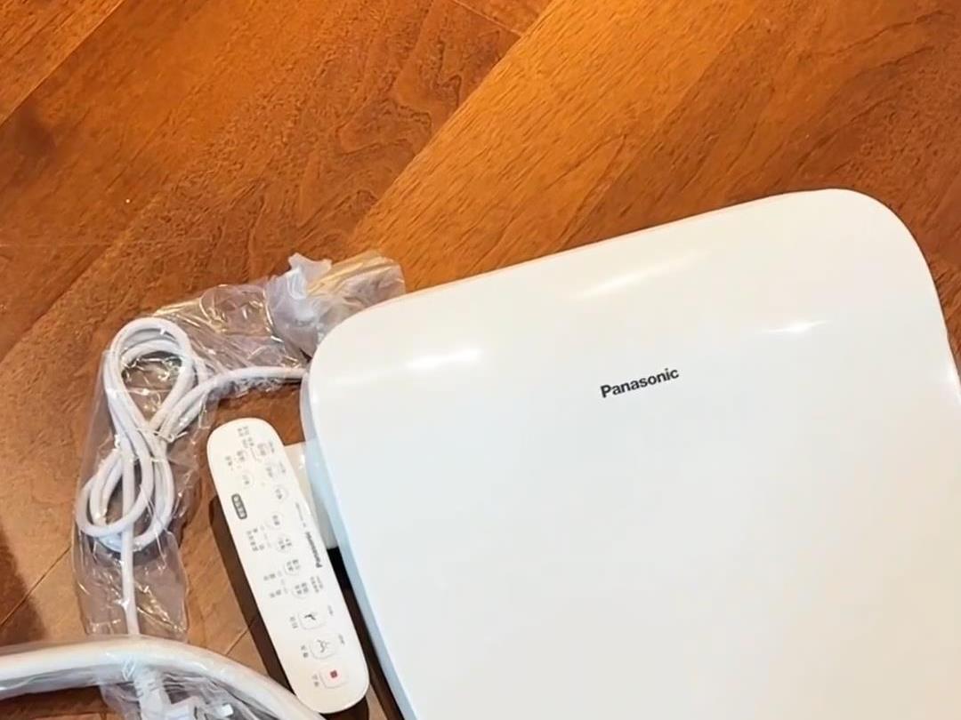 松下（Panasonic）智能便盖智能温控柔光夜灯电动款P11+李佳琦升级款