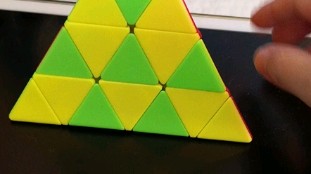 自己做的四阶金字塔魔方花式