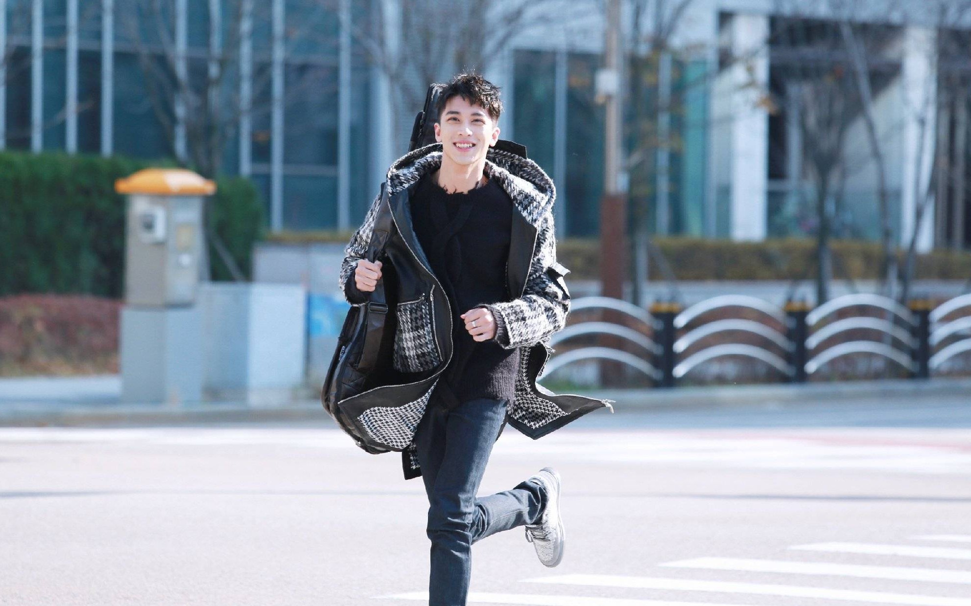 【ll没有梦的人】明白梦想 (许魏洲 朱元冰 原声 翻唱)许魏洲 朱元冰