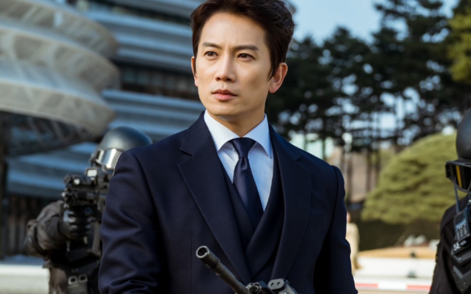 [池晟]『恶魔法官』让人无法惊艳的颜值