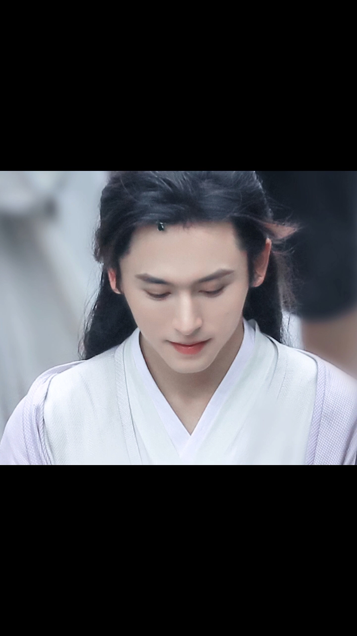 阿絮他好像真的来过这世间#张哲瀚##周子_哔哩哔哩 (゜-゜)つロ 干杯