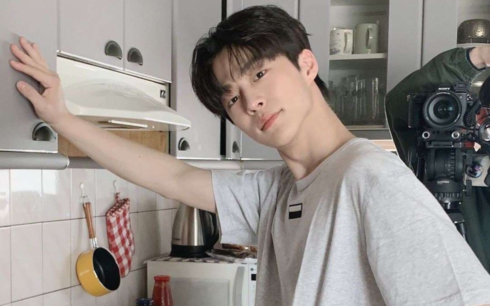 裴仁爀危险危险危险这么多年来我还是对这种男二情