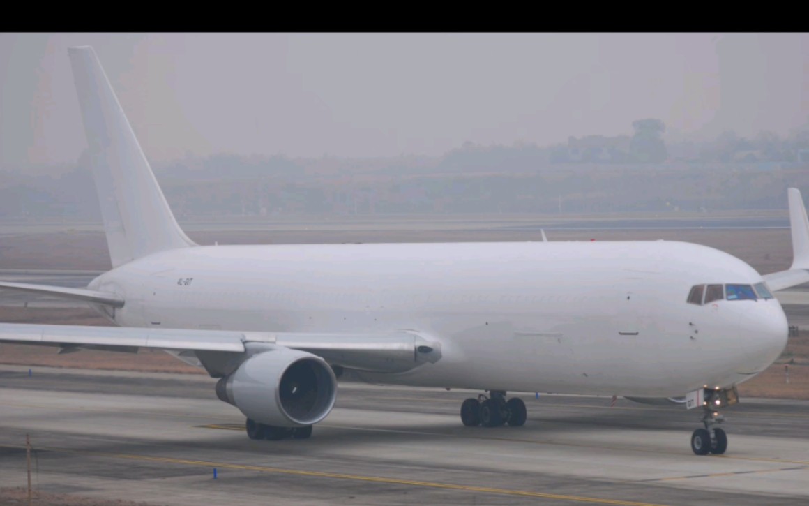 烂天好货 格鲁吉亚航空763意外到访成都双流!