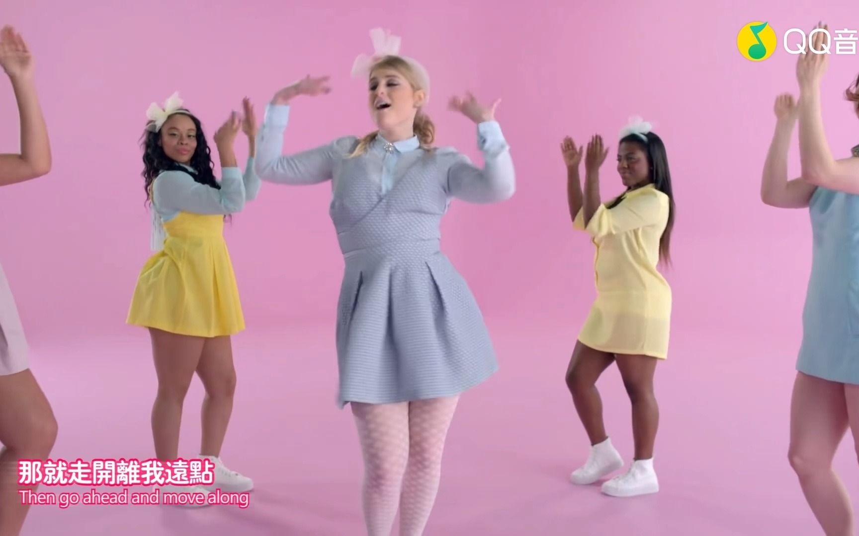 [图]Meghan Trainor-All About That Bass (第一版)(蓝光MV)