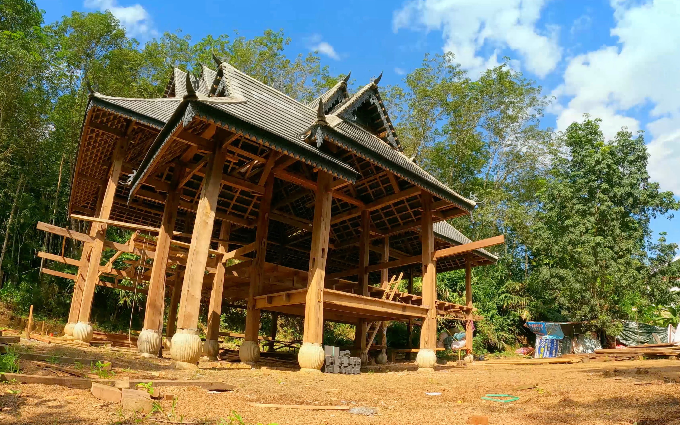 活动  凝固的诗·探秘中国民居之美:傣家吊脚楼