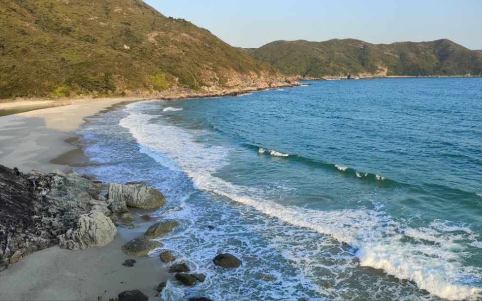 香港麦理浩径二段附近的沙滩,东湾,大湾,咸田湾