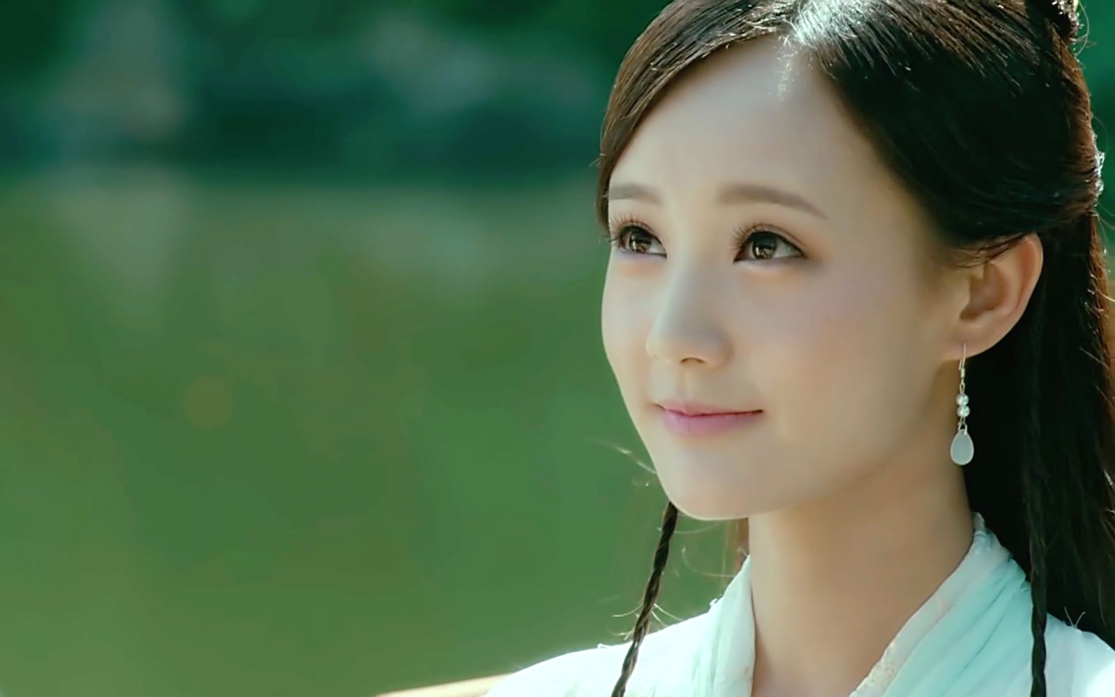 李一桐陈钰琪黄蓉赵敏倾城一笑