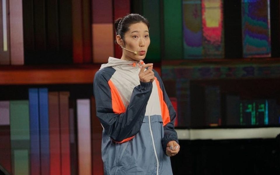 朱婷看看开讲啦为大婷准备的生日彩蛋