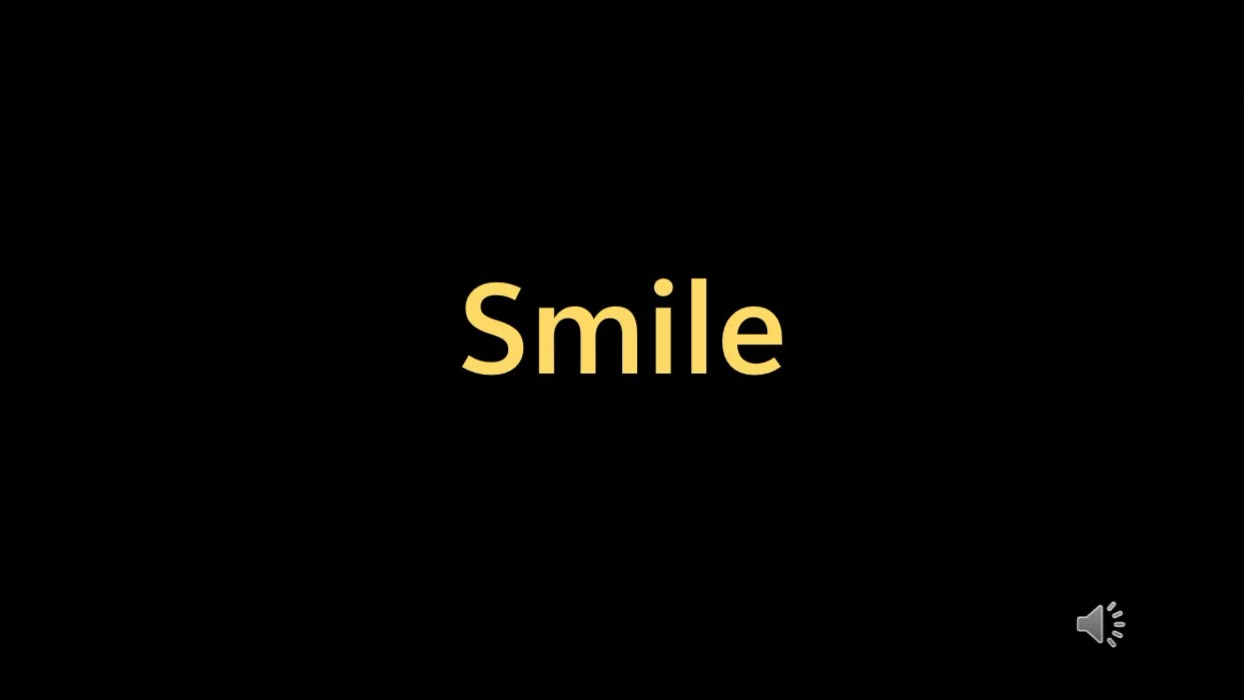 smile字体设计图片