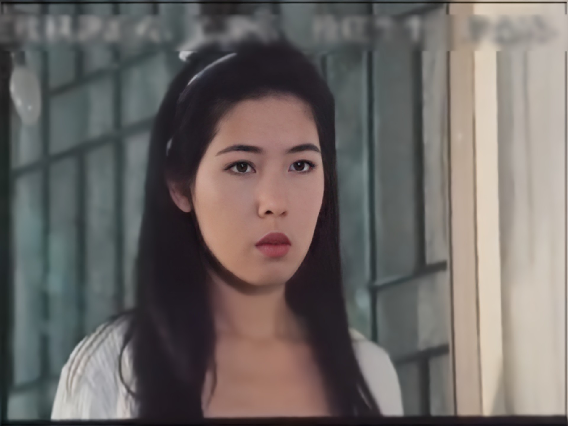 男人老婆死了好久了.就从外面叫了一个小娘们.来家玩