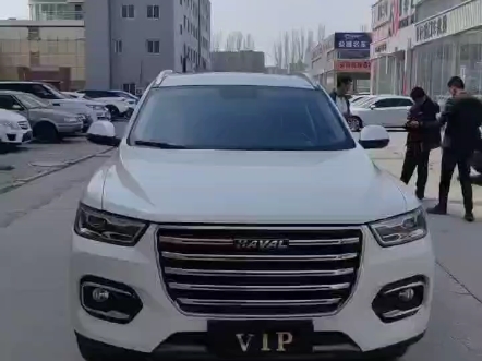 19年上户哈弗h6冠军版,全车原版,一手未过户,价格便宜,接受预定!