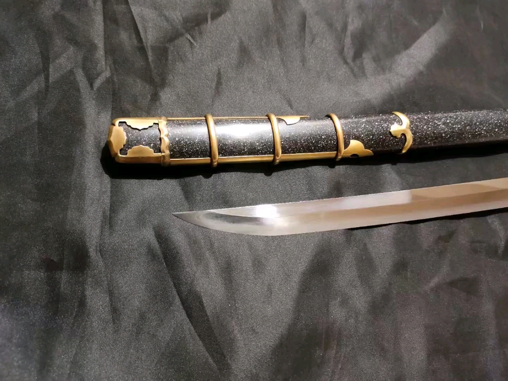 长尾半太刀 大切先折叠地肌钢烧刃