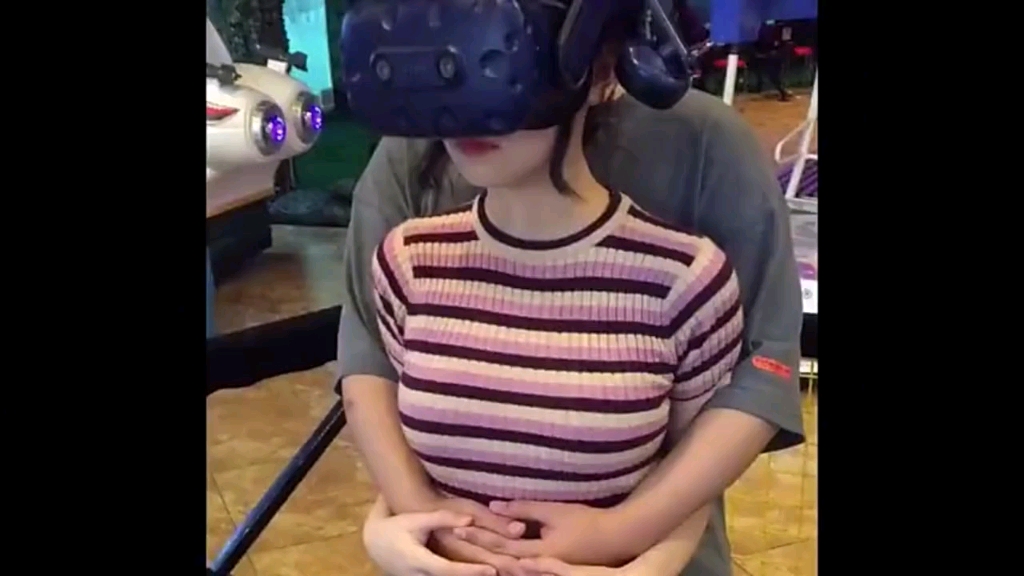 请问VR店还招学徒吗?哔哩哔哩bilibili