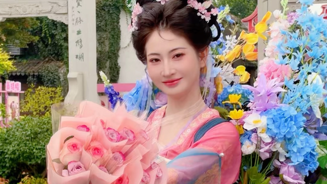 我带了一捧鲜花，去荡口看他们！大众创享·锡山帧藏