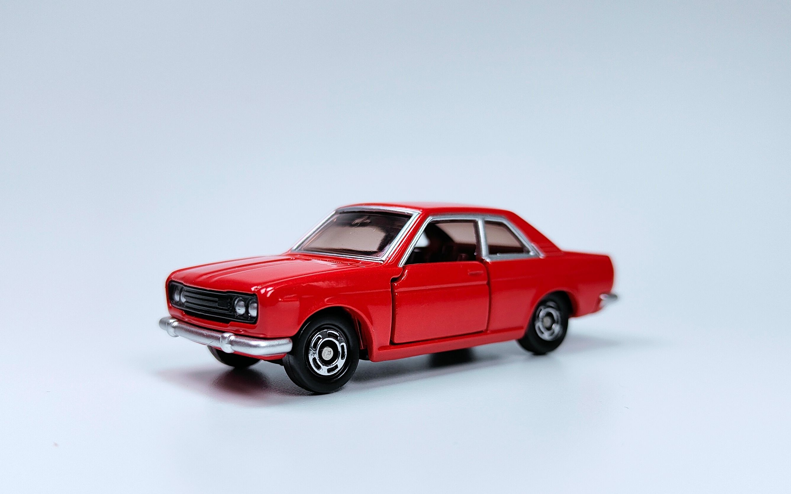 一分钟玩具开盒-多美卡50周年纪念系列日产蓝鸟bluebird sss coupe开