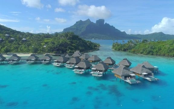 [图]【纯音乐】飞越波拉波拉岛 美丽大自然放松音乐 FLYING OVER BORA BORA