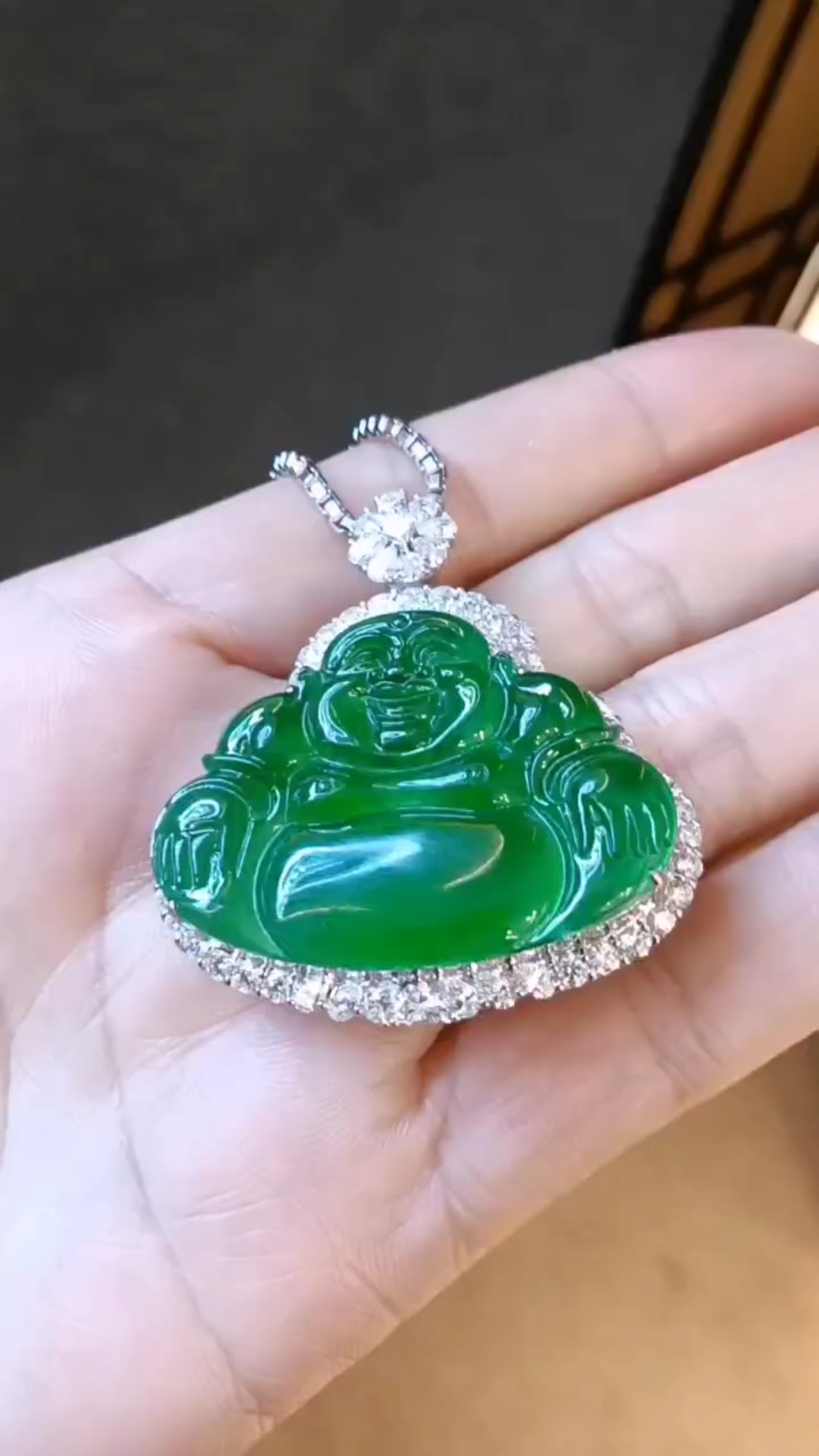 翡翠帝王绿佛公