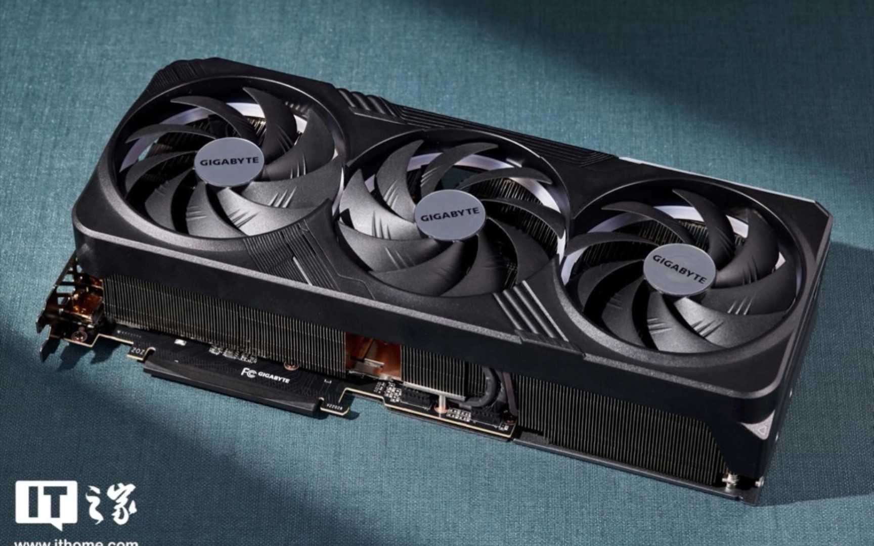 【it之家评测室】技嘉 rtx 4090 gaming oc 魔鹰 24g 显卡评测:rgb