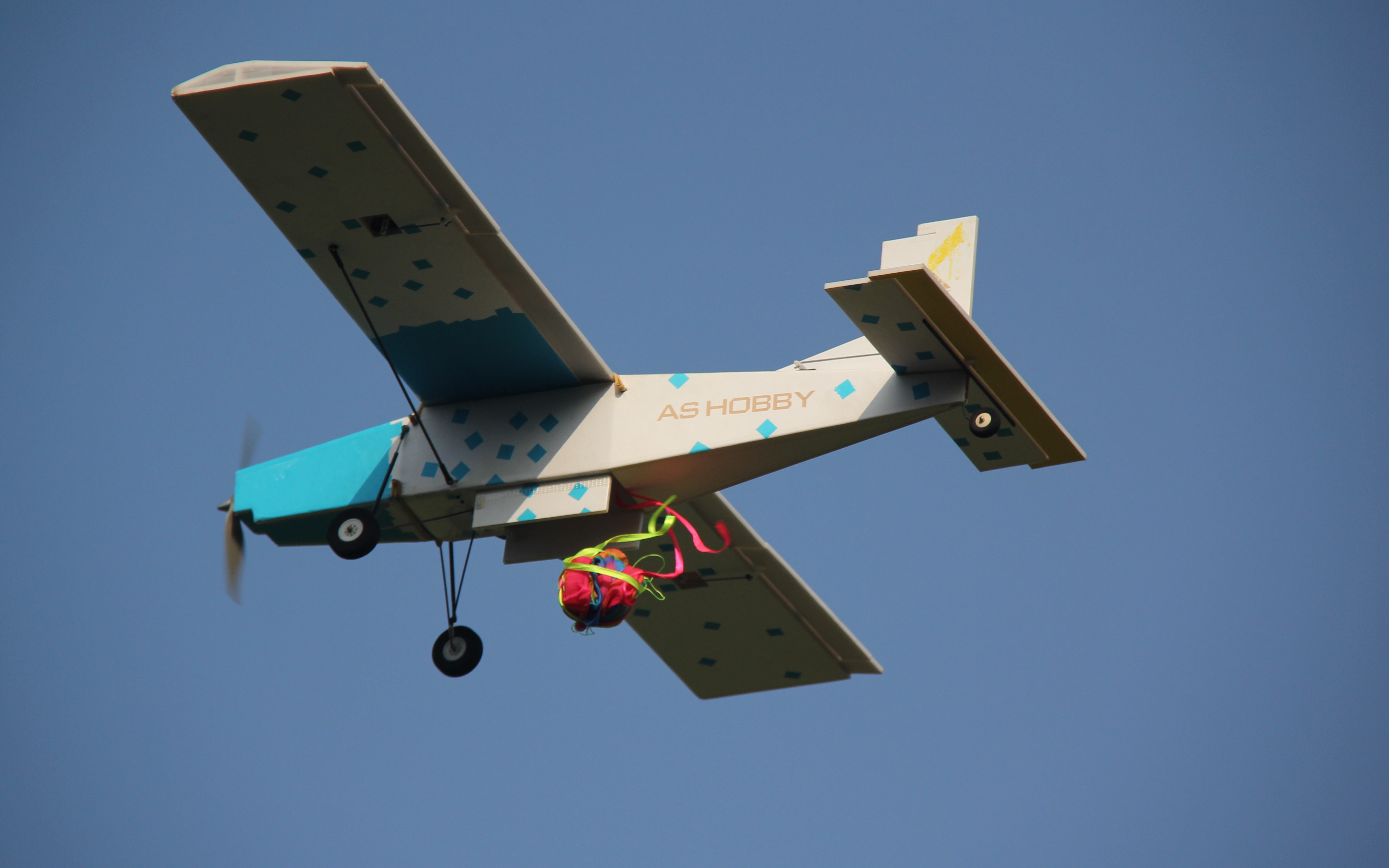 "我要跳伞"跳伞专用飞机皮拉图斯pc6_哔哩哔哩_bilibili